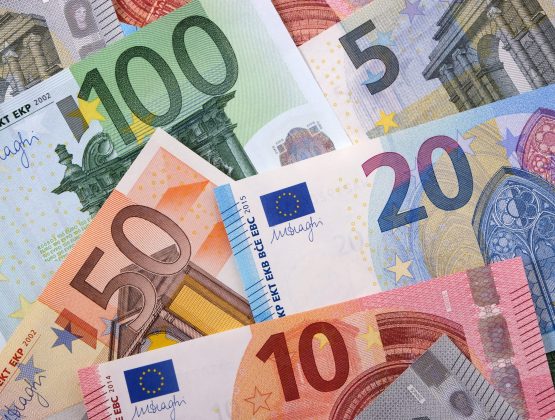 Курс евро на этой недели может стать рекордным