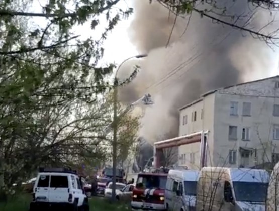 Сильный пожар в Кишиневе: горит склад с краской /LIVE