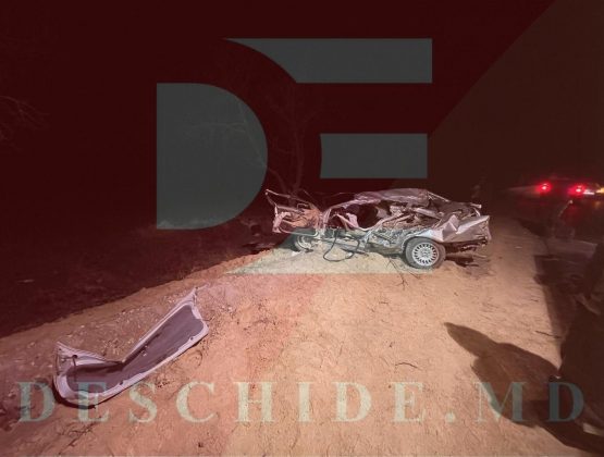 ДТП в Кагульском районе: BMW превратился в груду металла, водитель погиб на месте