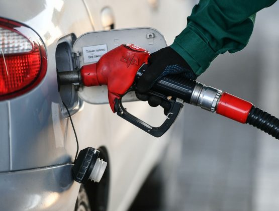Сколько бензина может купить молдаванин на среднемесячную зарплату