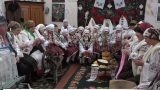 Традиции живут: в Кагуле дети из села Букурия встречают весну традиционным сидением